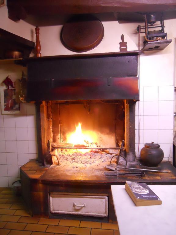 Albergo Del Ponte サン・ピエーロ・イン・バーニョ エクステリア 写真